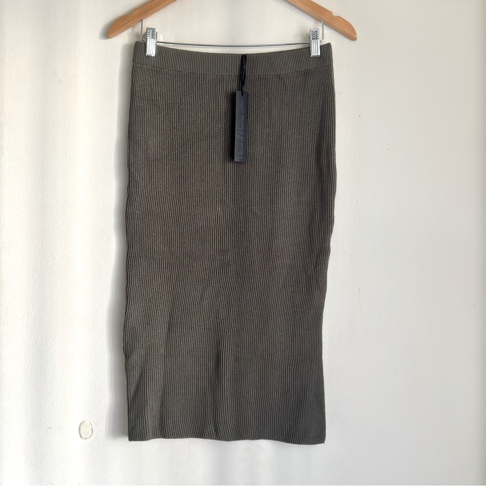NWT House of Harlow 1960 Ribbed Knit Bodycon Midi Skirt Size Medium Green